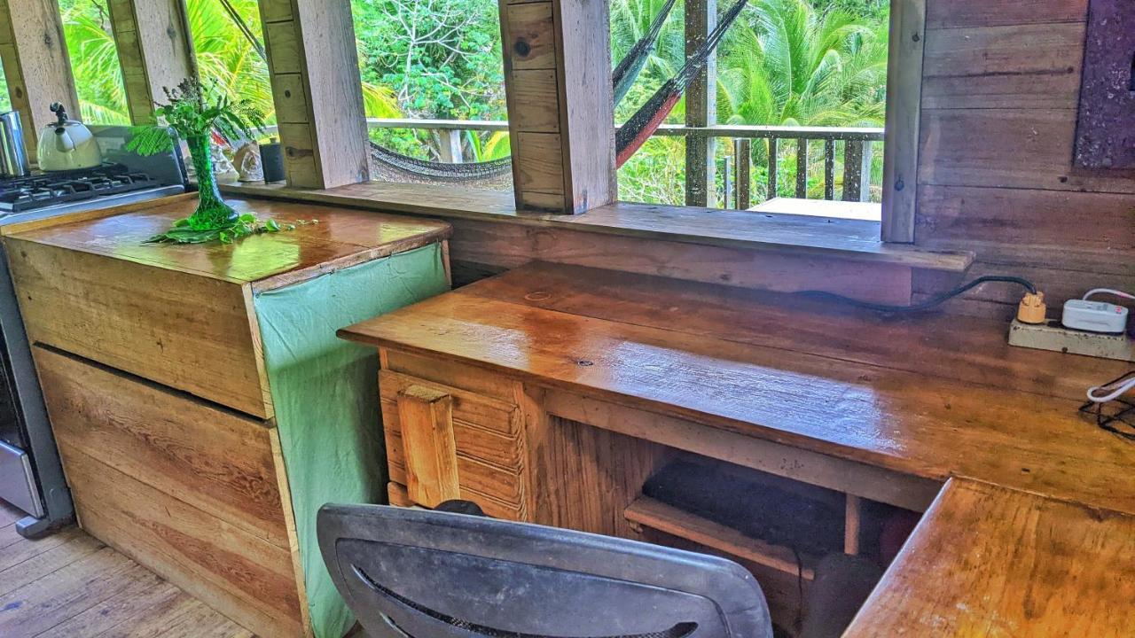 Guanaja Backpackers Hostel 外观 照片