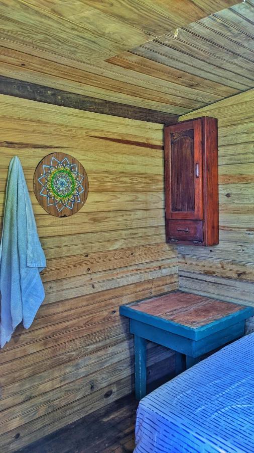 Guanaja Backpackers Hostel 外观 照片
