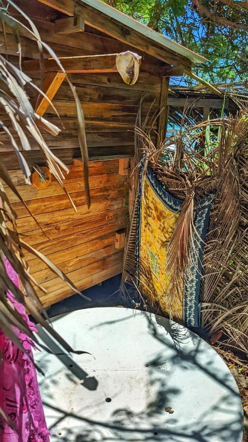 Guanaja Backpackers Hostel 外观 照片