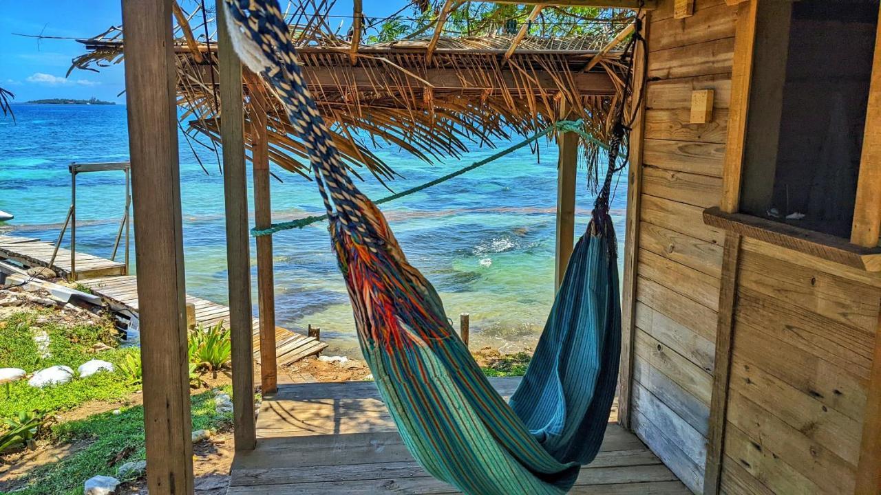 Guanaja Backpackers Hostel 外观 照片